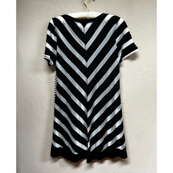 Deca Womens Scoop Neck Asymmetric Striped Shift Dress Size 1 Black Short Sleeve - Picture 2 of 8